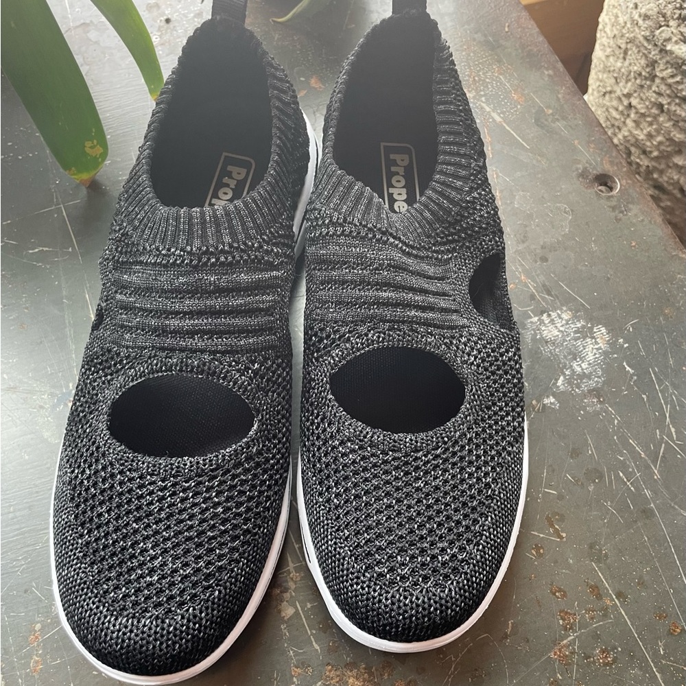 NWOT Propet Slip On Walking Shoes